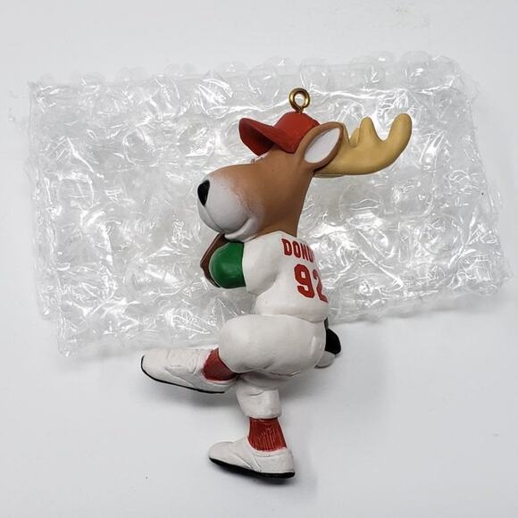 1992 Hallmark Donder Reindeer Champs #7 Handcrafted Keepsake Holiday Ornament - Picture 5 of 6